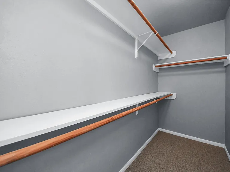 9711 Andrews Ln — Photo 38