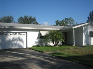2245 Cedar Dr, Dunedin, FL 34698