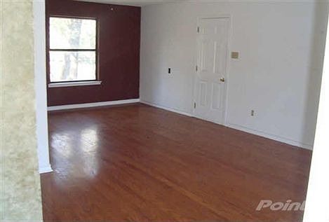 2nd image of 225 N Ash Ave