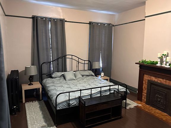 4th image of 424 N Mechanic St #2