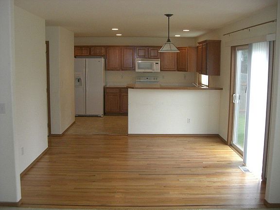 3rd image of 2601 170th Street Ct E