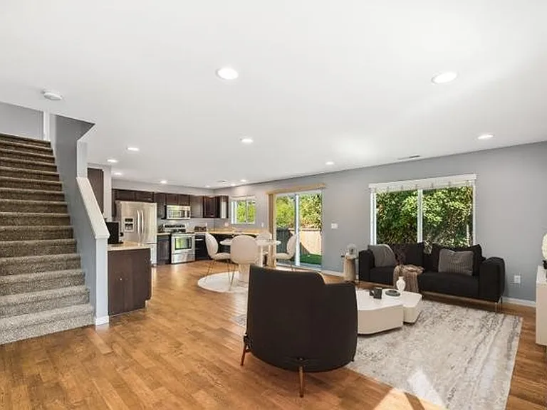 4273 E Roosevelt Ave — Photo 4