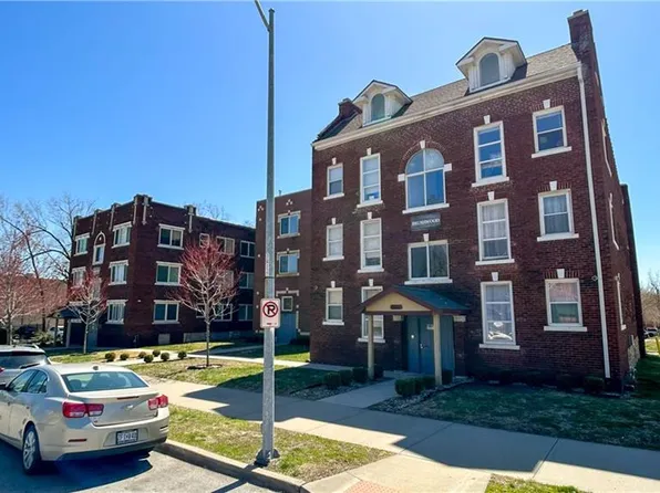 1301-07 Brush Creek Blvd, Kansas City, MO 64110