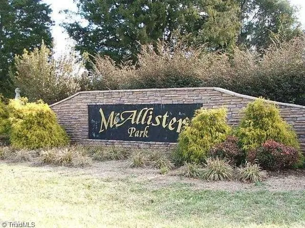 110 Chandler Dr, Mocksville, NC 27028