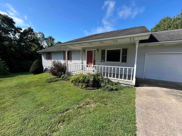 2779 E Beechwood Ln, Vincennes, IN 47591