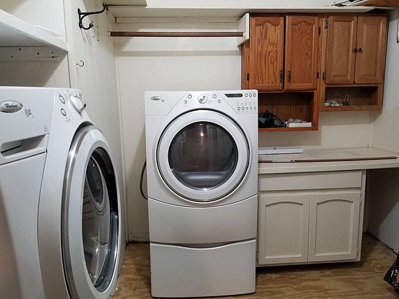 3rd image of 9345 Landis Dr