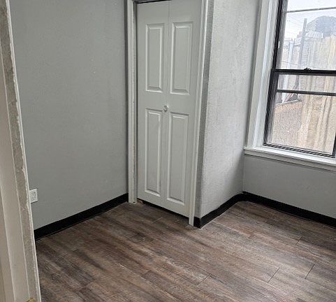 4th image of 5712 Arch St Floor 2