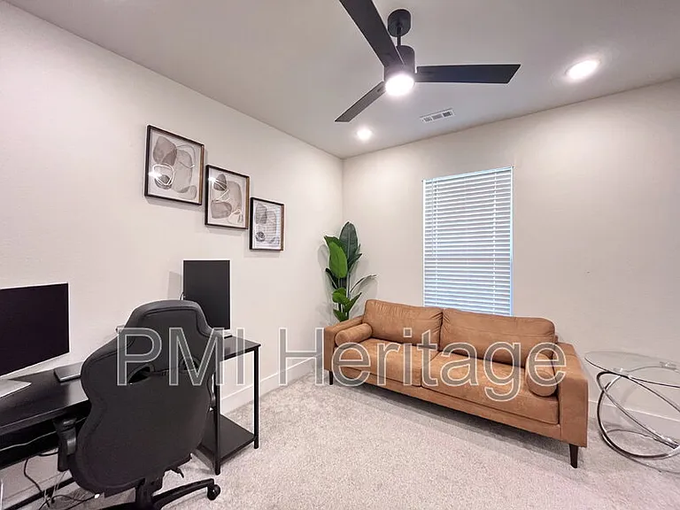 2061 Larry Ln — Photo 20