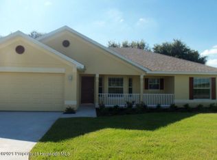 12488 Snowy Plover Ave, Weeki Wachee, FL 34614