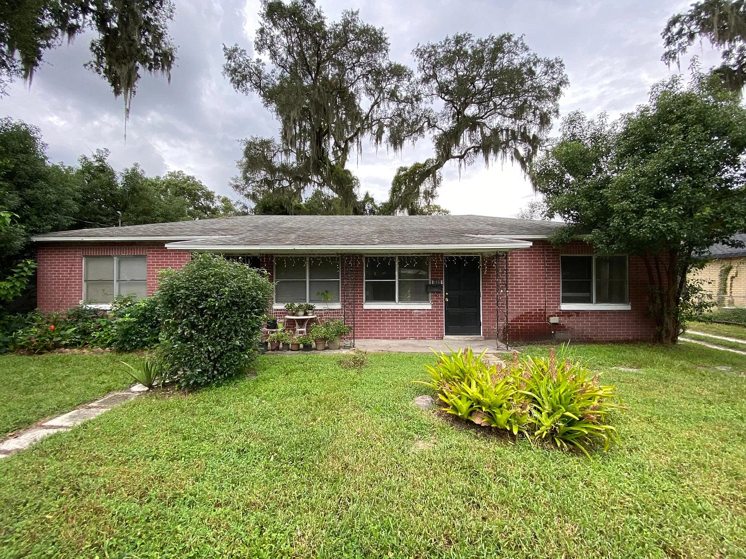 1832 E Robinson St — Photo 1