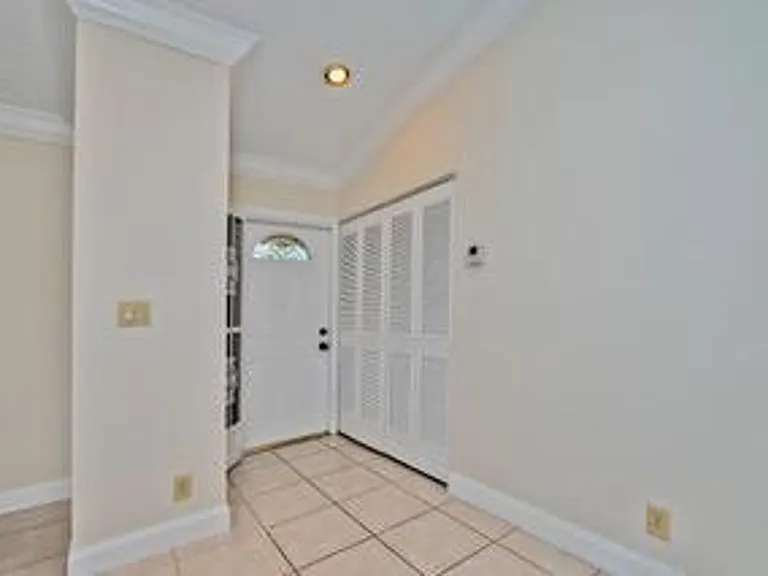 11492 Orange Blossom Ln — Photo 4