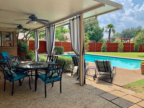 Covered Patio Porch (outdoor furniture included)