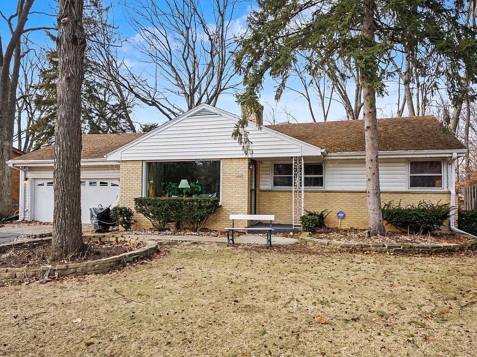 1st image of 7649 N 51st BOULEVARD