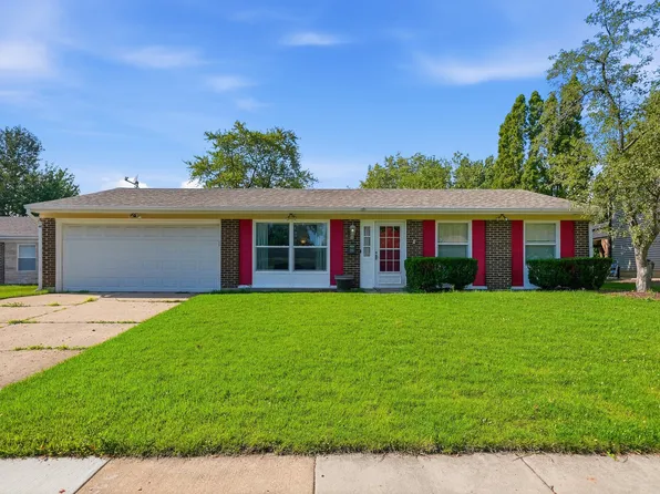 206 Judy Ln, Streamwood, IL 60107