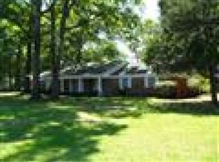 22 Willow Dr, Monroe, LA 71203