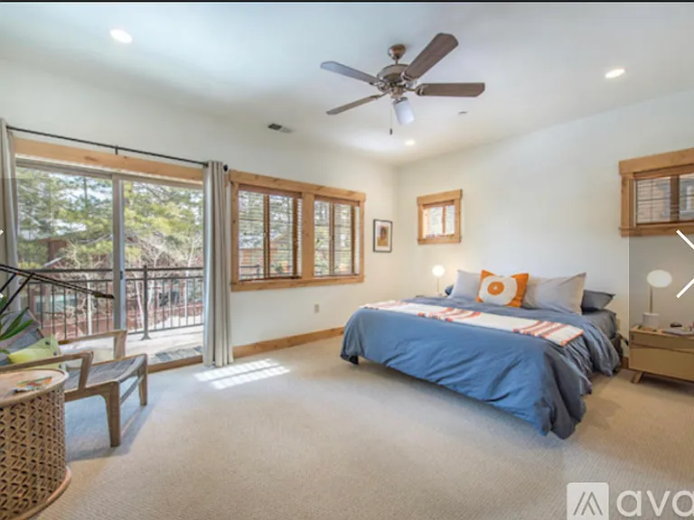 10183 Palisades Dr #A — Photo 7