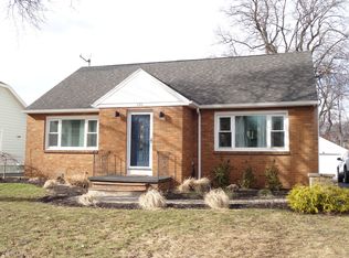 120 Armstrong Ave, Rochester, NY 14617