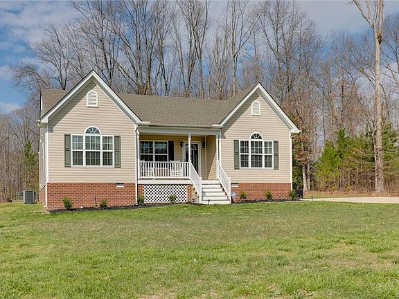 5th image of 15242 Parkgate Dr