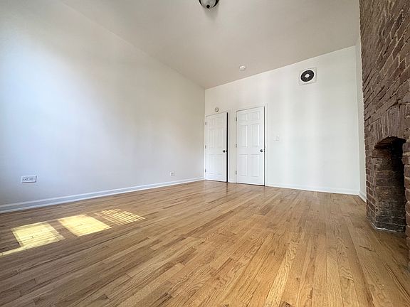 2nd image of 1490 1st Ave #3F