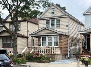 8409 107th Ave, Ozone Park, NY 11417
