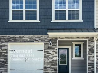 2174 Willow Glen Dr, Graham, NC 27253