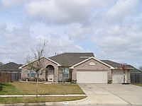 1st image of 621 Shadowcliff Ct