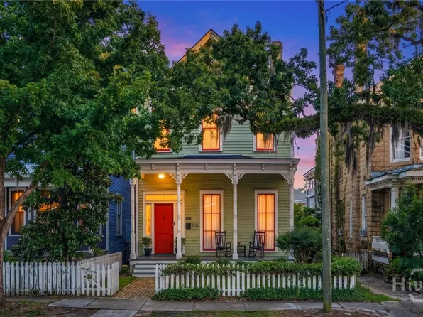 2214 Barnard Street, Savannah, GA 31401