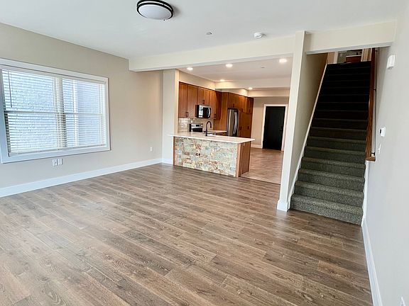 5th image of 23 Philadelphia Ave #23