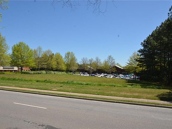 5th image of 00 Johns Creek Ct