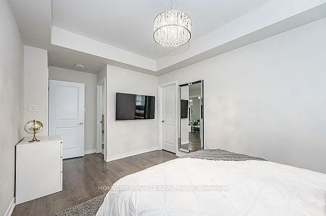 269 Georgian Dr #308 — Photo 12
