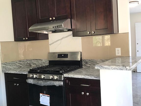 3rd image of 205 Mooney Dr #F