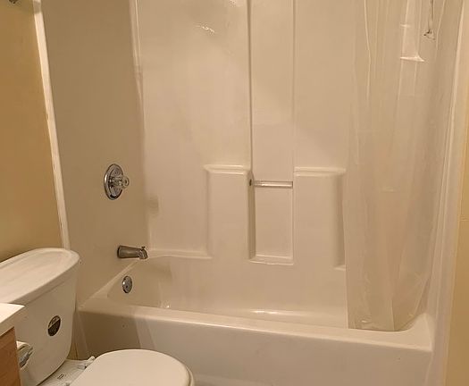 5th image of 525 Hearthstone Ln SE