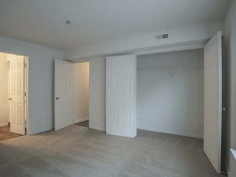 100 Marshview Dr #100 — Photo 12