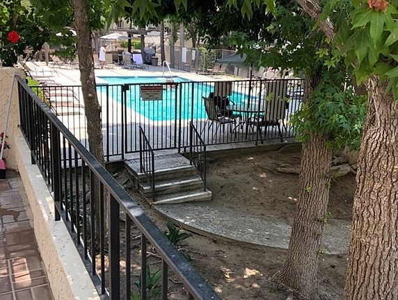 5th image of 21650 Burbank Blvd Unit 102