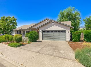 1281 Munson Dr, Ashland, OR 97520