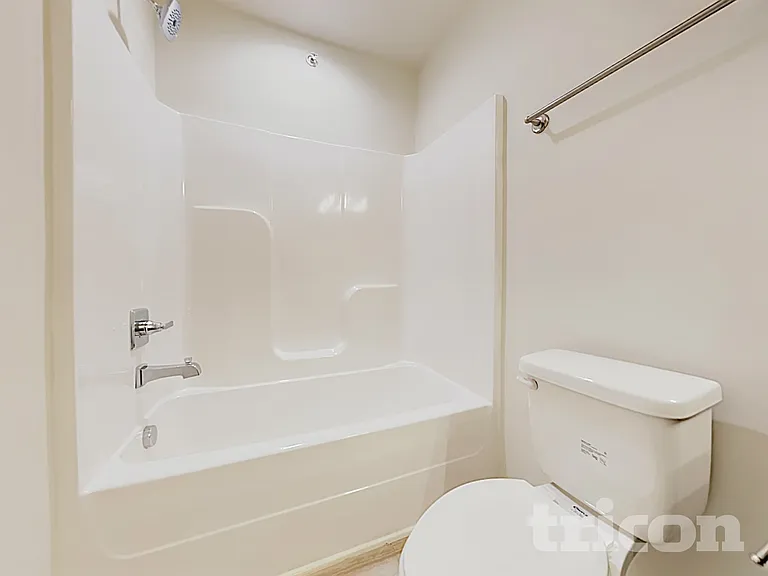 302 Woodfern Ct — Photo 14