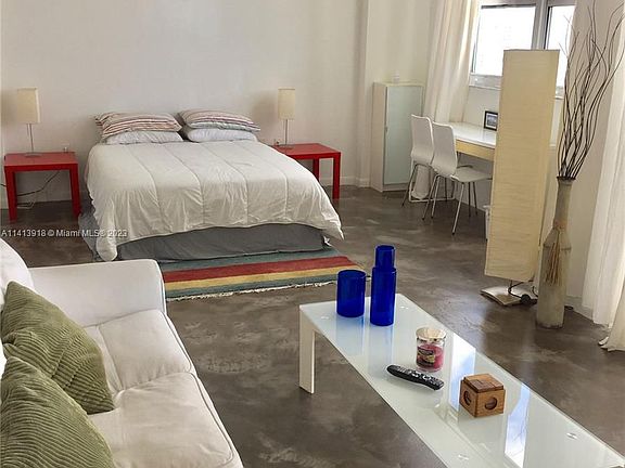 3rd image of 133 NE 2nd Ave APT 2205