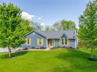 16221 Cordell Rd, Kearney, MO 64060