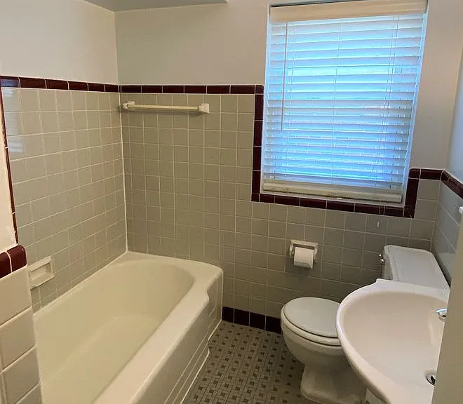 7361 Pershing Ave #2E — Photo 10
