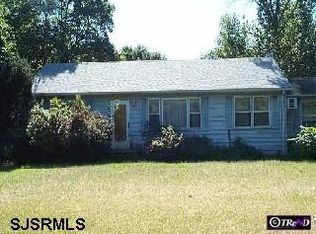 325 E Weymouth Rd, Vineland, NJ 08360