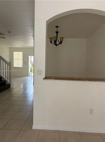 4 bed, 2.5 bath, 1793 sqft, $3,595 — Photo 4