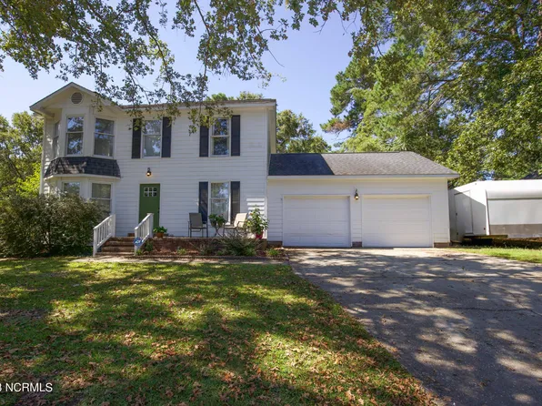 2078 Lothbury Drive, Fayetteville, NC 28304