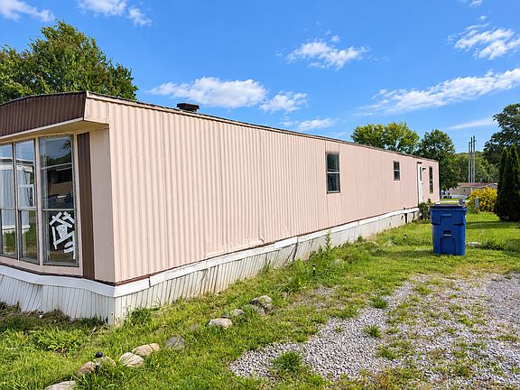 5th image of 8461 Perry Hwy #49