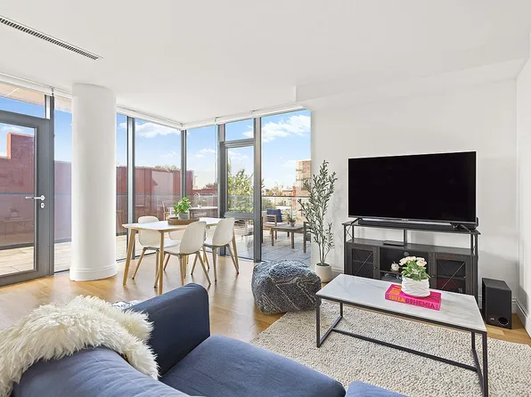 554 4th Ave #4D, Brooklyn, NY 11215