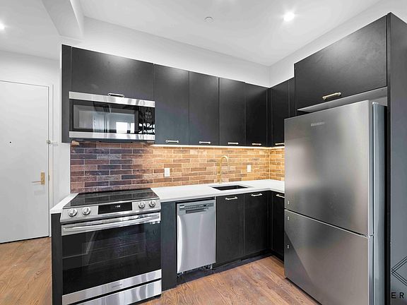 2nd image of 97 Varet St #4F
