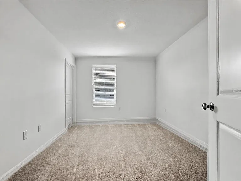 2949 Skyline Loop — Photo 16