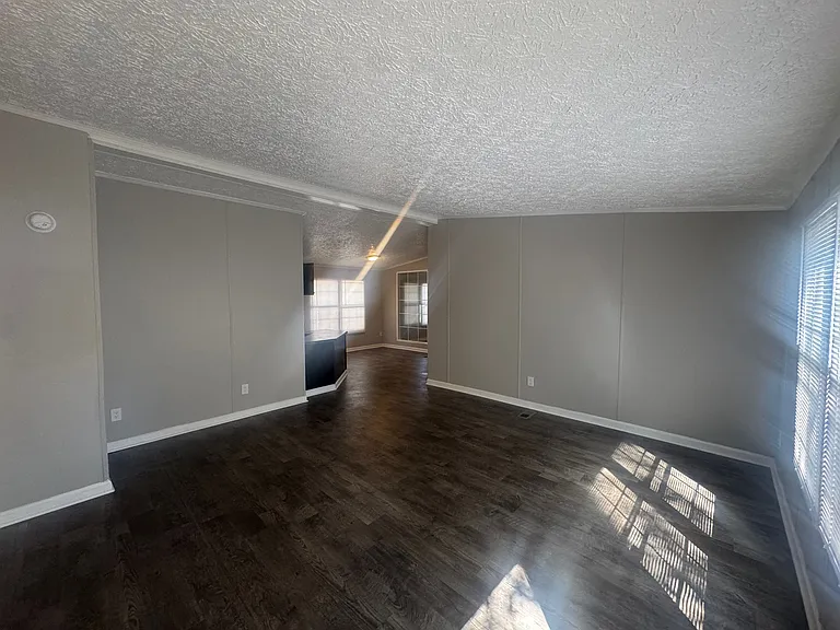 Evergreen Estates — Photo 18