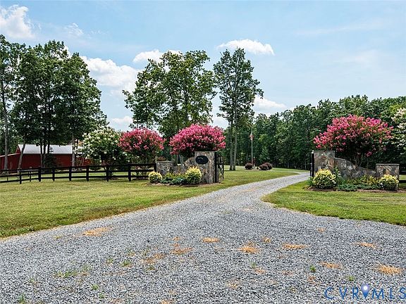 5th image of 615 Riggs Rd