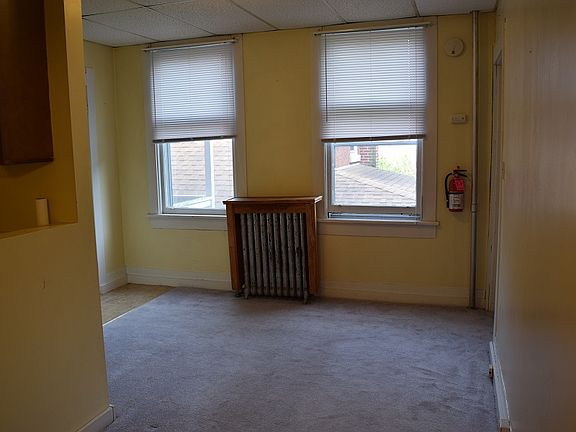 3rd image of 333 E Bishop St #C