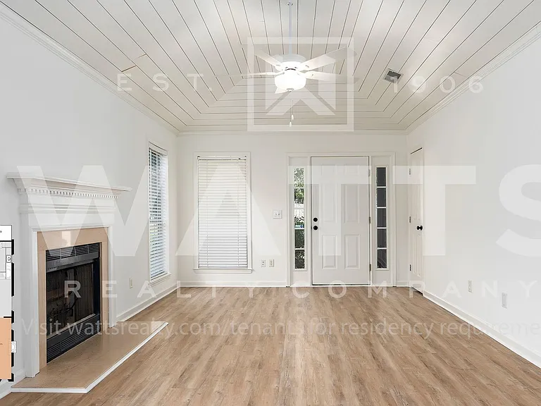 535 Walker Rd — Photo 4